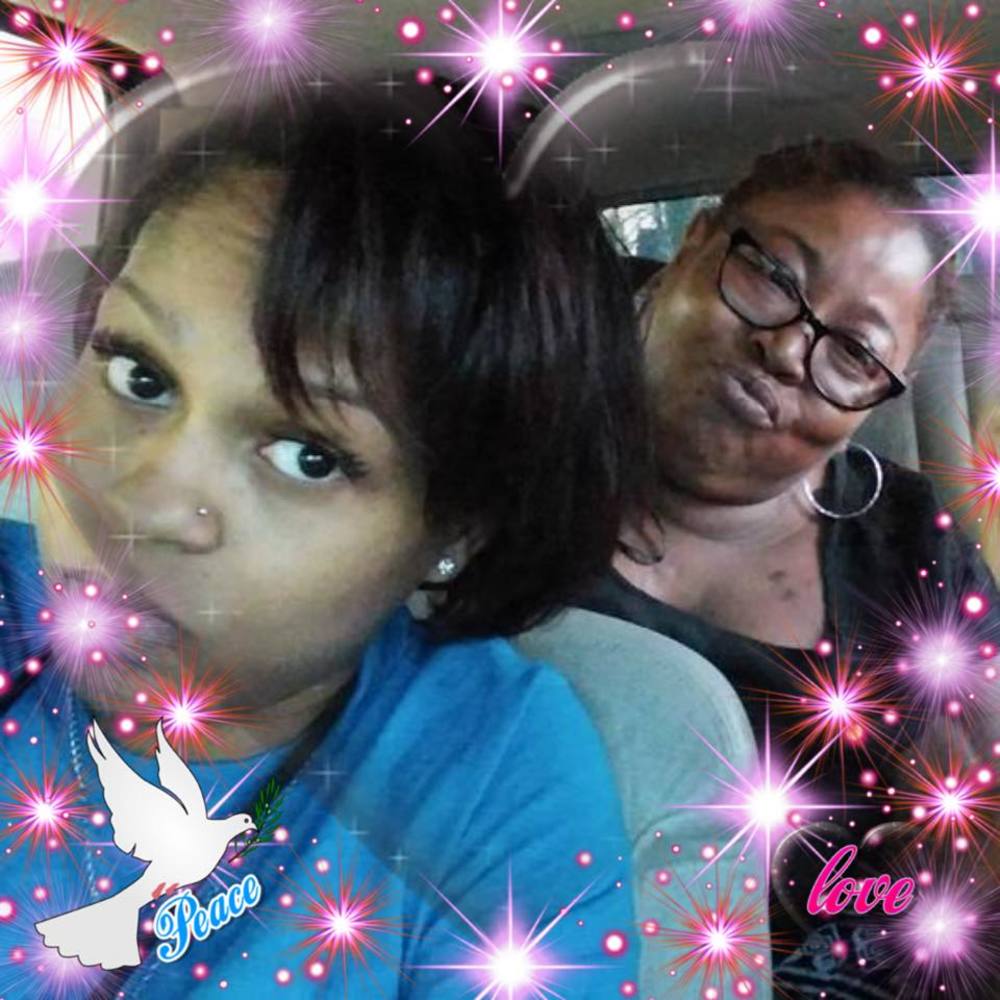 Meet your Posher, Apple